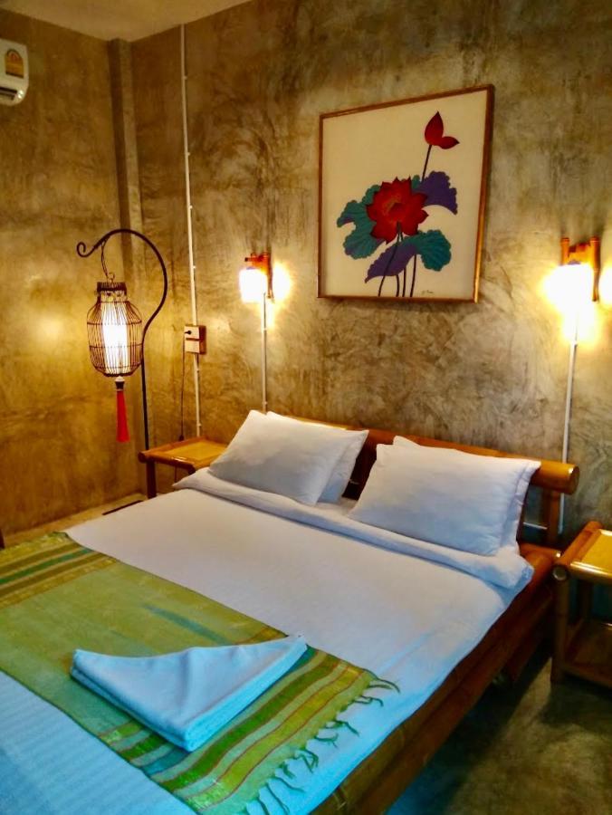 Namaste Resort Sam Roi Yot Exteriör bild